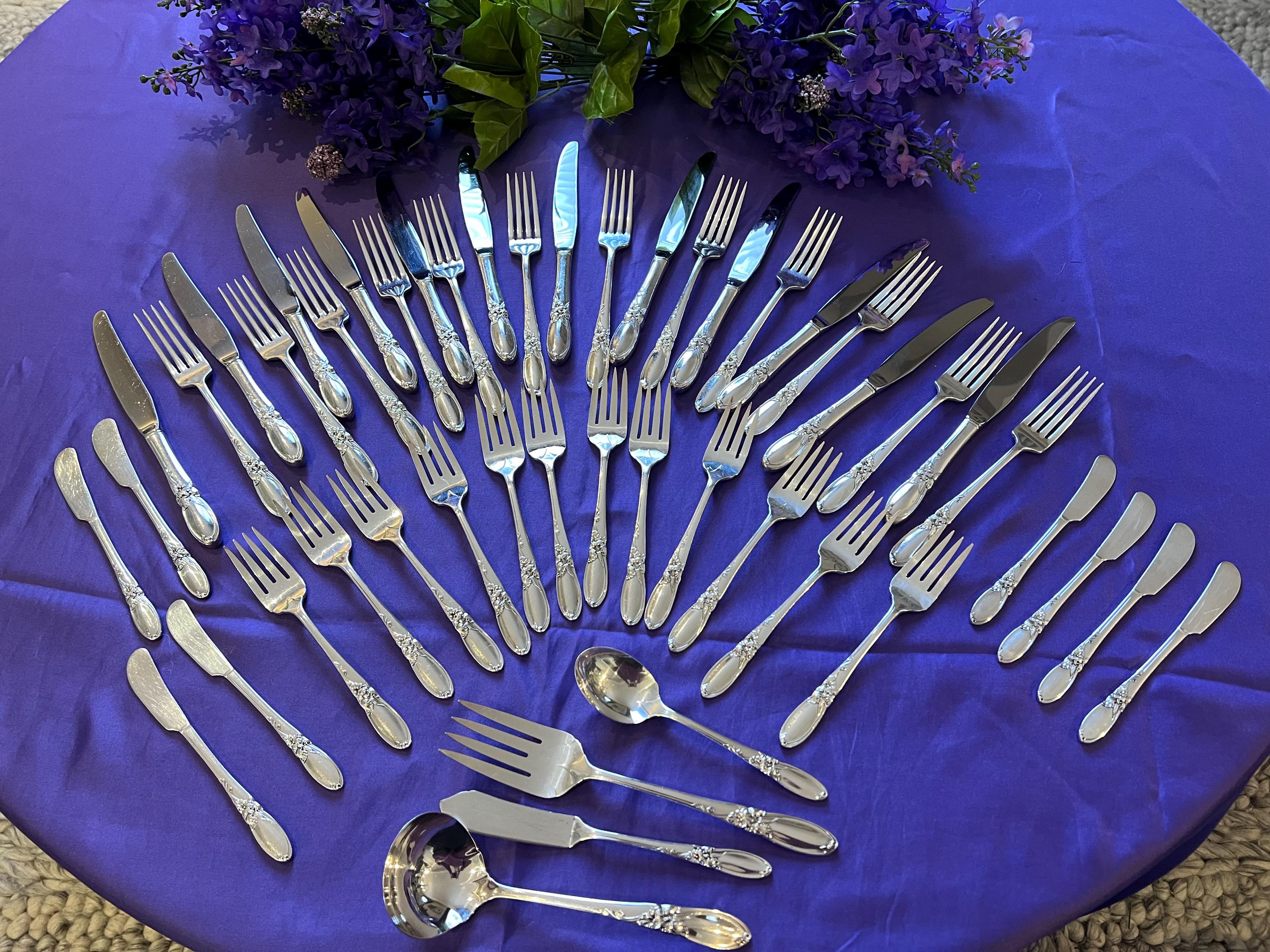 Oneida White Orchid Silverware Set | 1953 Community Plate Floral Flatware