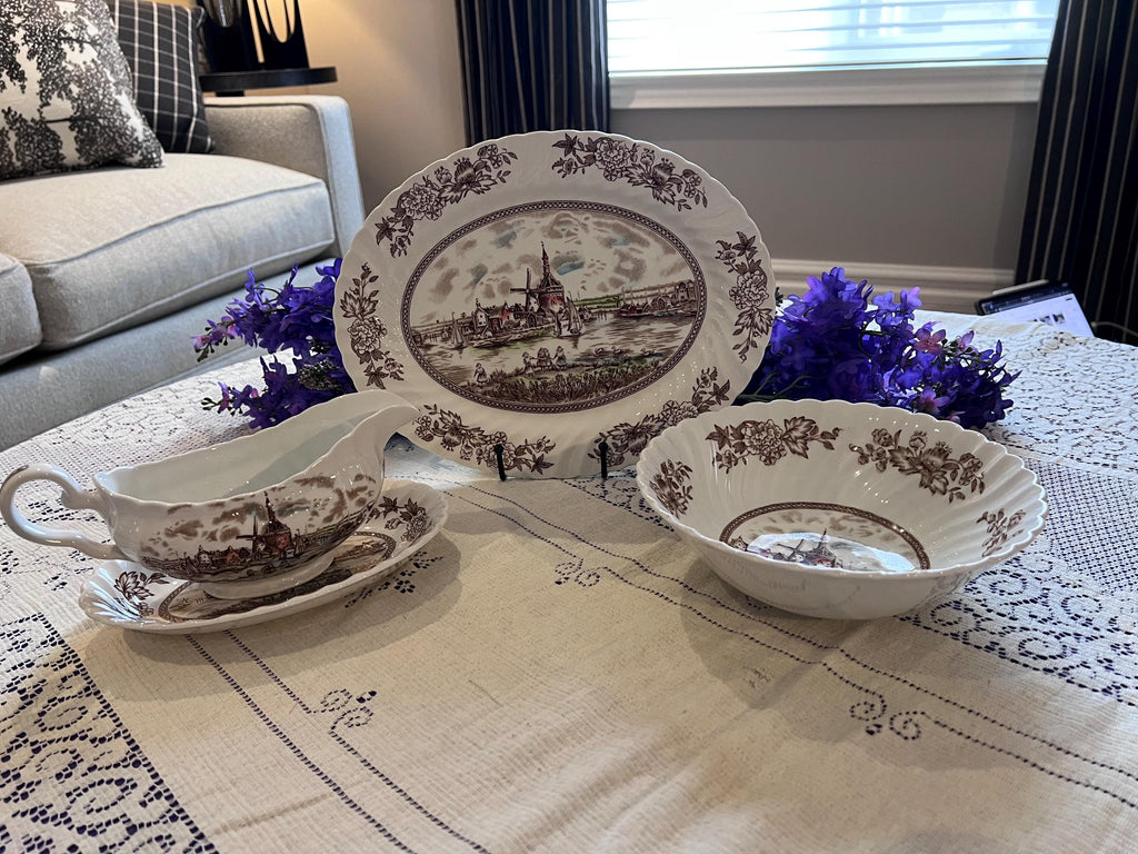 Johnson Brothers Tulip Time Serving Set | Oval Platter, Gravy Boat, Underplate | England