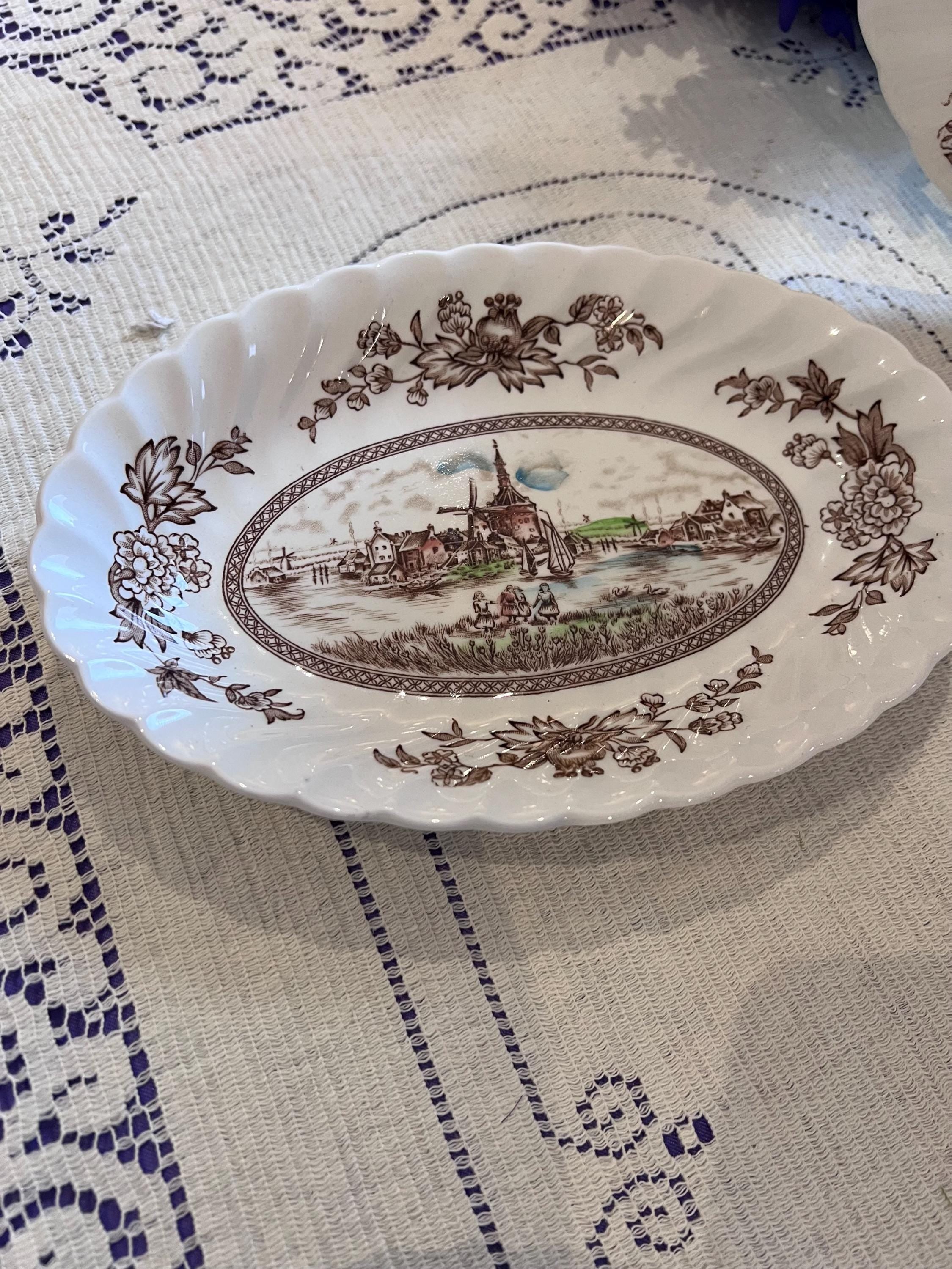 Johnson Brothers Tulip Time Serving Set | Oval Platter, Gravy Boat, Underplate | England