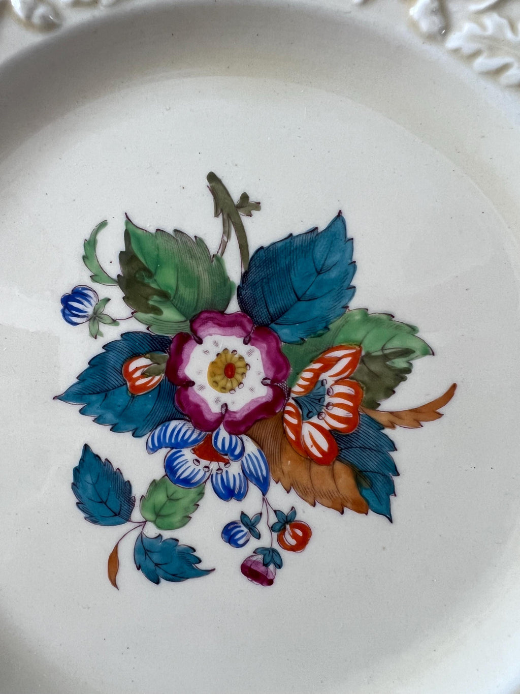 Set of 12 Mason’s Patent Ironstone Lunch Plates - Fruit Basket C2691 - Embossed Oak Leaf Border - English Vintage China