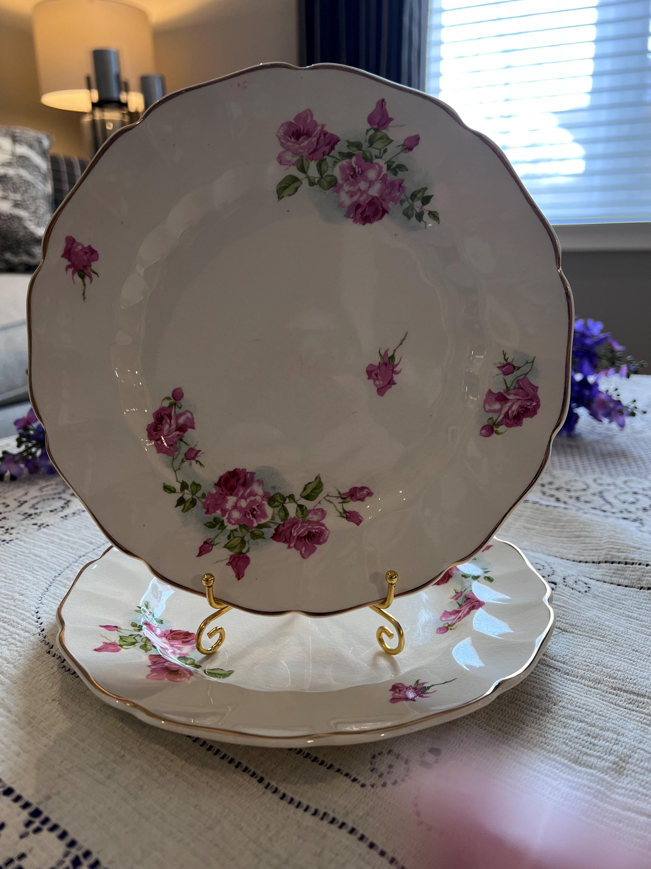 Antique Johnson Brothers Old Chelsea Pink Rose for Four – Scalloped Swirl Plates and Bowls