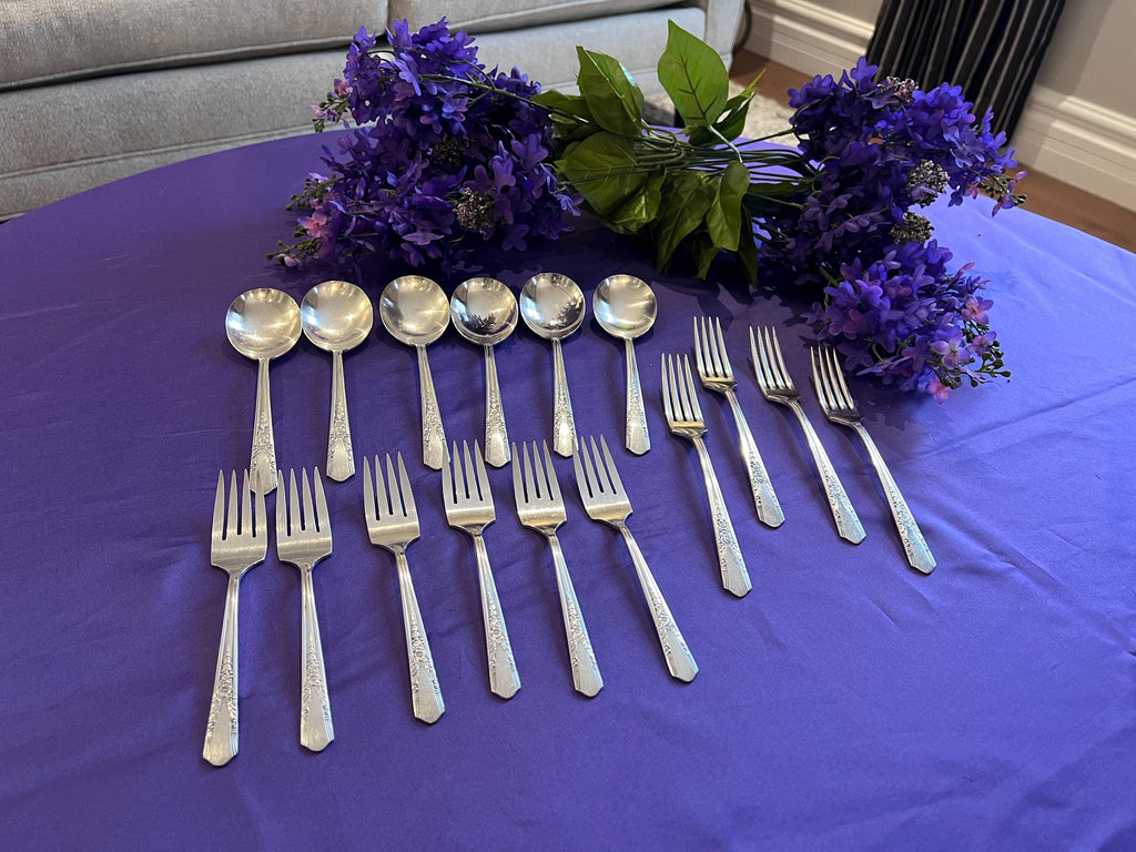 Vintage Lady Ann Silverplate Flatware Set – Simeon L. & George H. Rogers Mid-Century Sterling