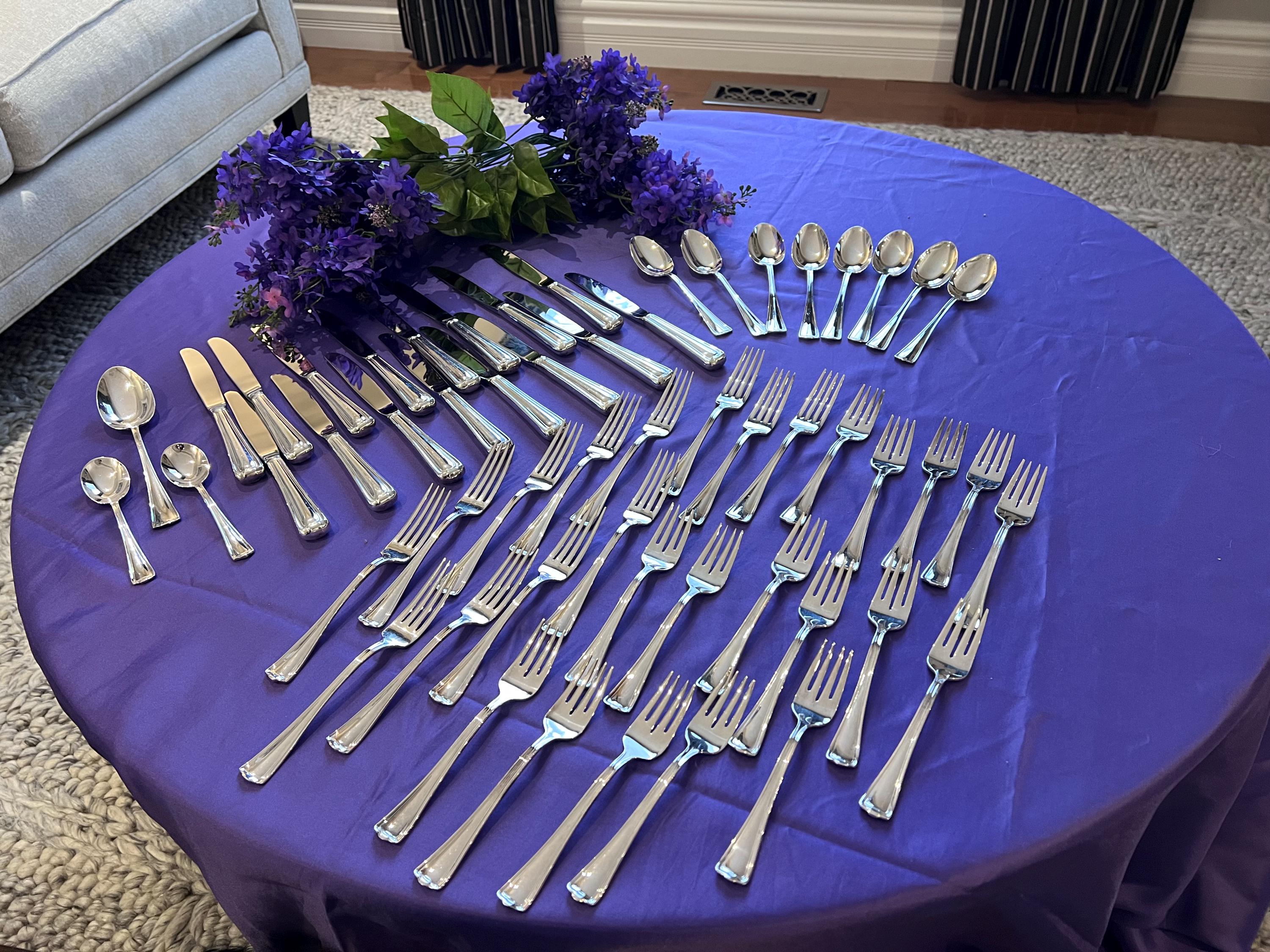 1847 Rogers Bros Heritage Silverplate Flatware Set – Mid Century Modern Service for 8