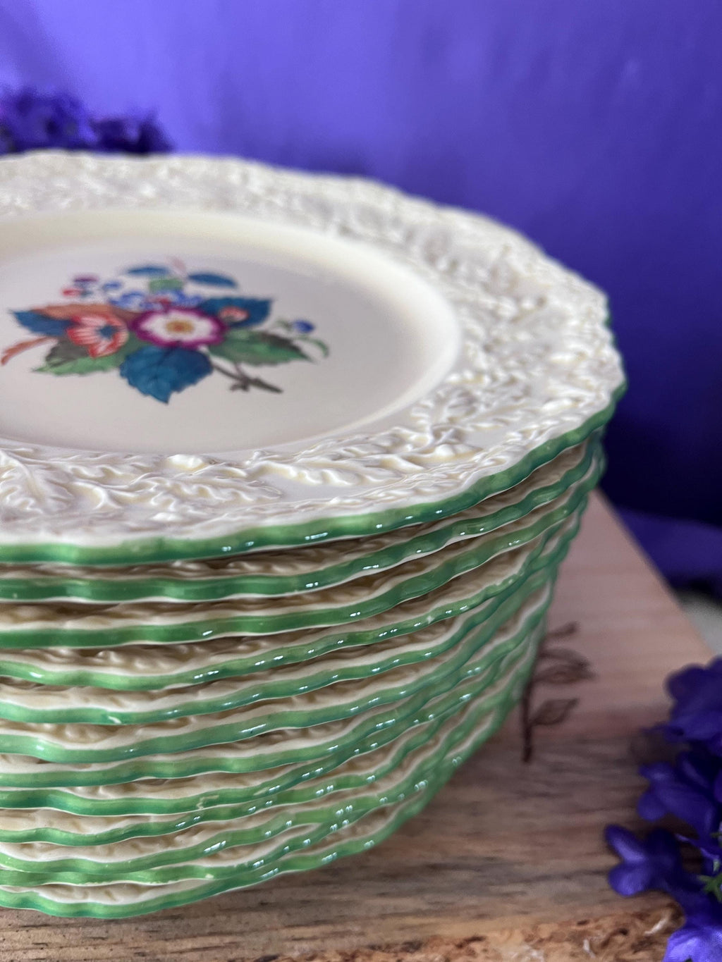 Set of 12 Mason’s Patent Ironstone Lunch Plates - Fruit Basket C2691 - Embossed Oak Leaf Border - English Vintage China