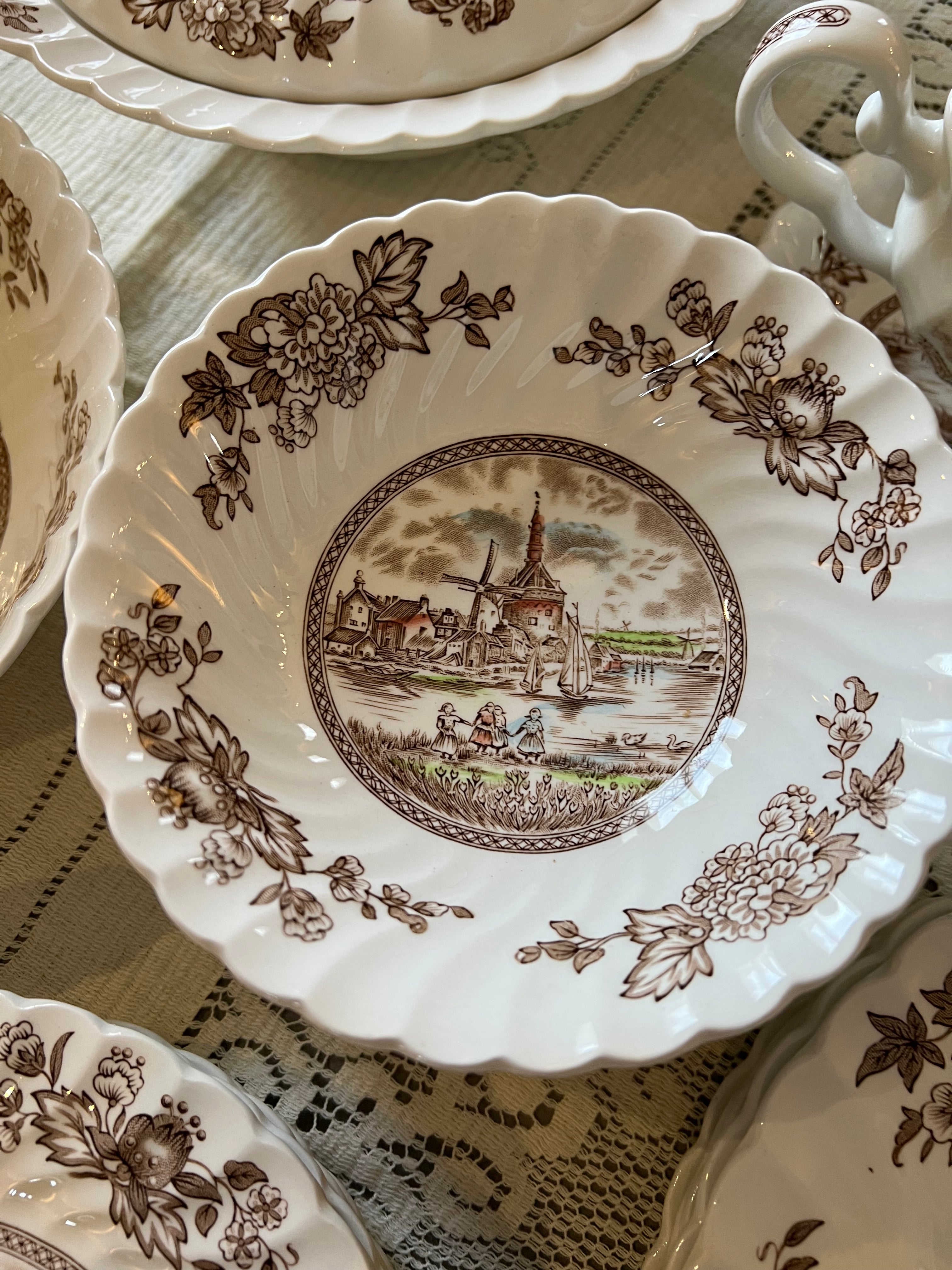 Johnson Brothers Tulip Time Brown Plates, Bowls, Cups Saucers | Made England