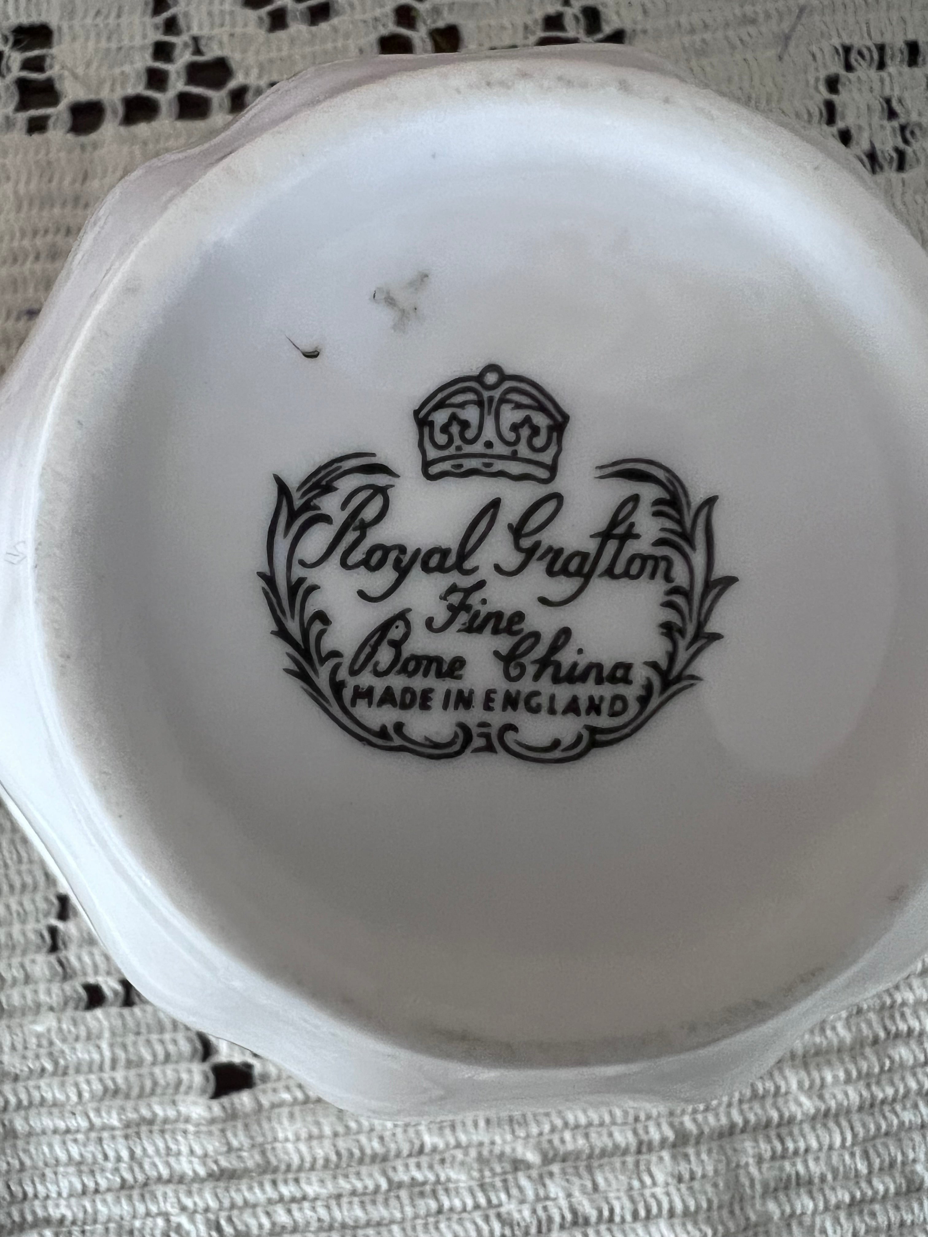 Royal Grafton Fine Bone China Creamer Sugar Bowl Set – Blue Rose Gold Rim England