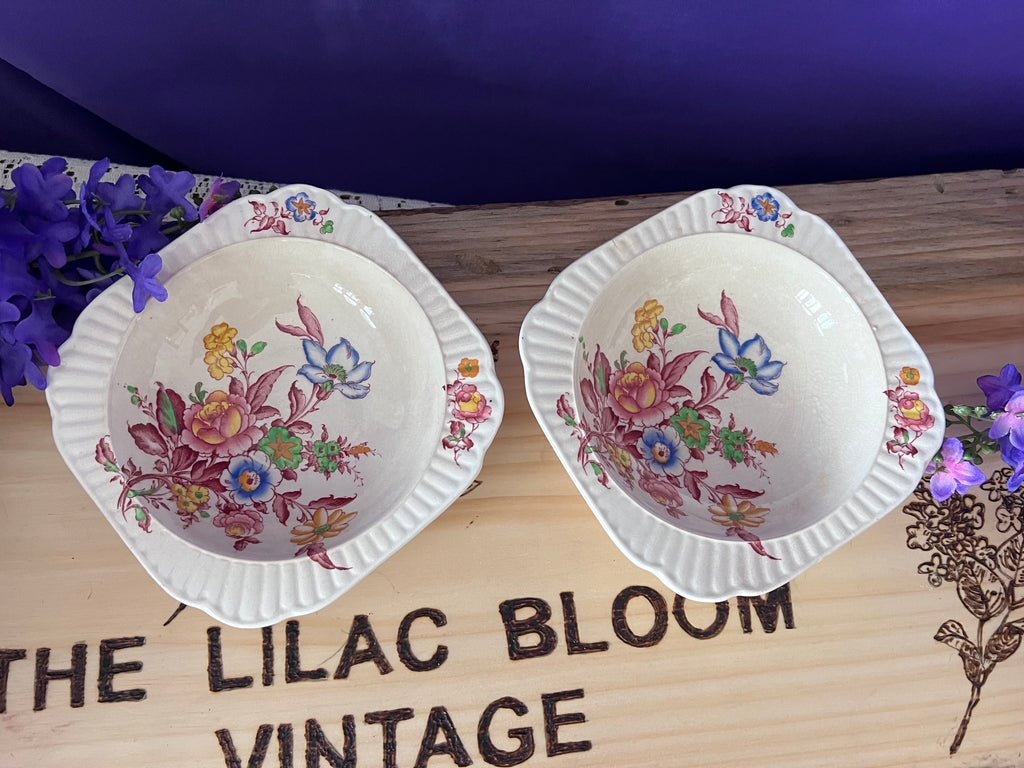 Vintage Booths "Old Country Sprays" Small Bowls - Set of 2 - Silicon China Made in Great Britain - Scalloped Floral Berry or Dessert Bowls
