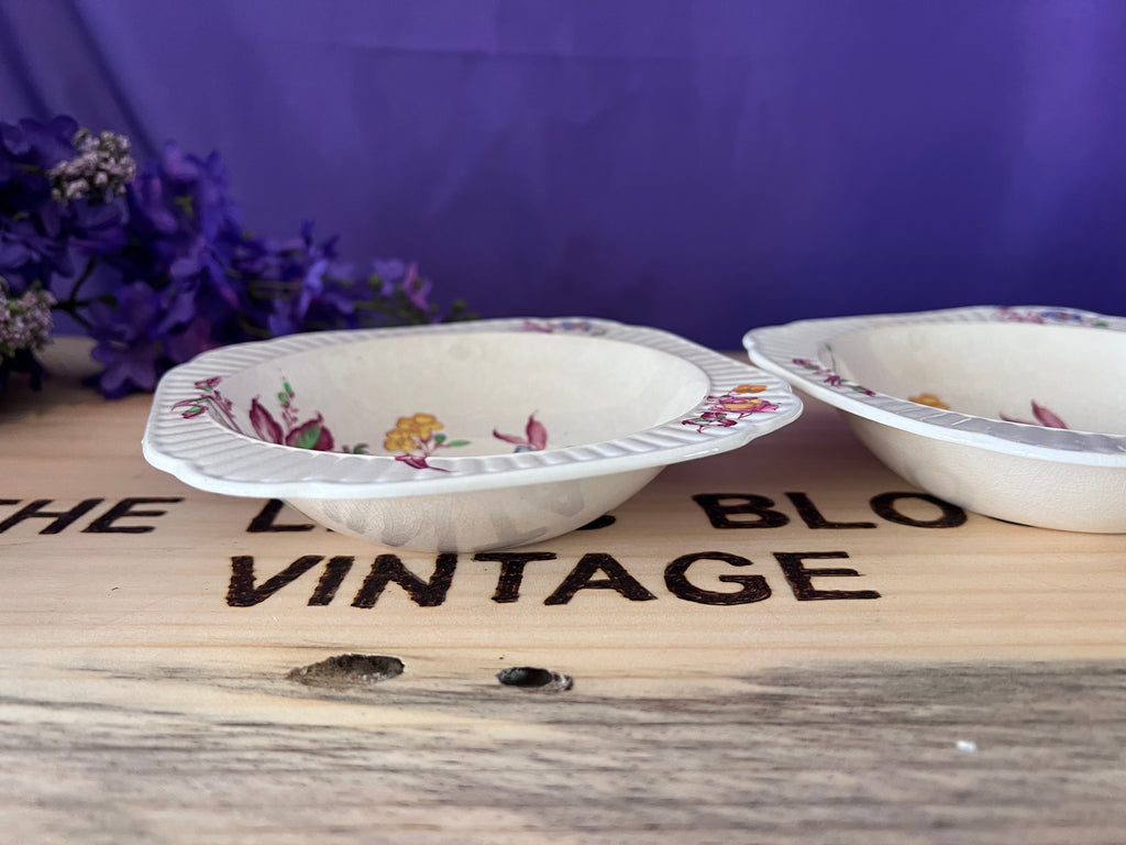 Vintage Booths "Old Country Sprays" Small Bowls - Set of 2 - Silicon China Made in Great Britain - Scalloped Floral Berry or Dessert Bowls