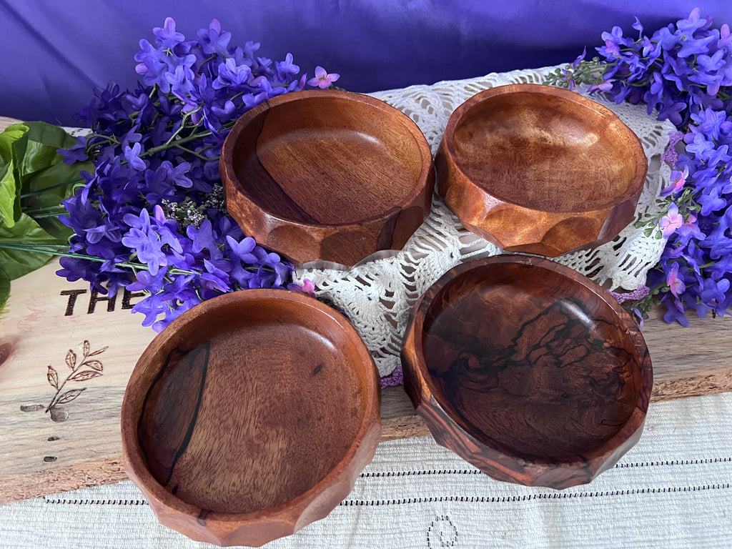 Vintage Faceted Monkey Pod Wood Nut Bowls – Set of 4