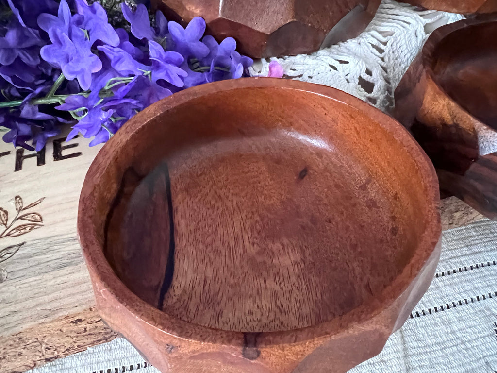 Vintage Faceted Monkey Pod Wood Nut Bowls – Set of 4