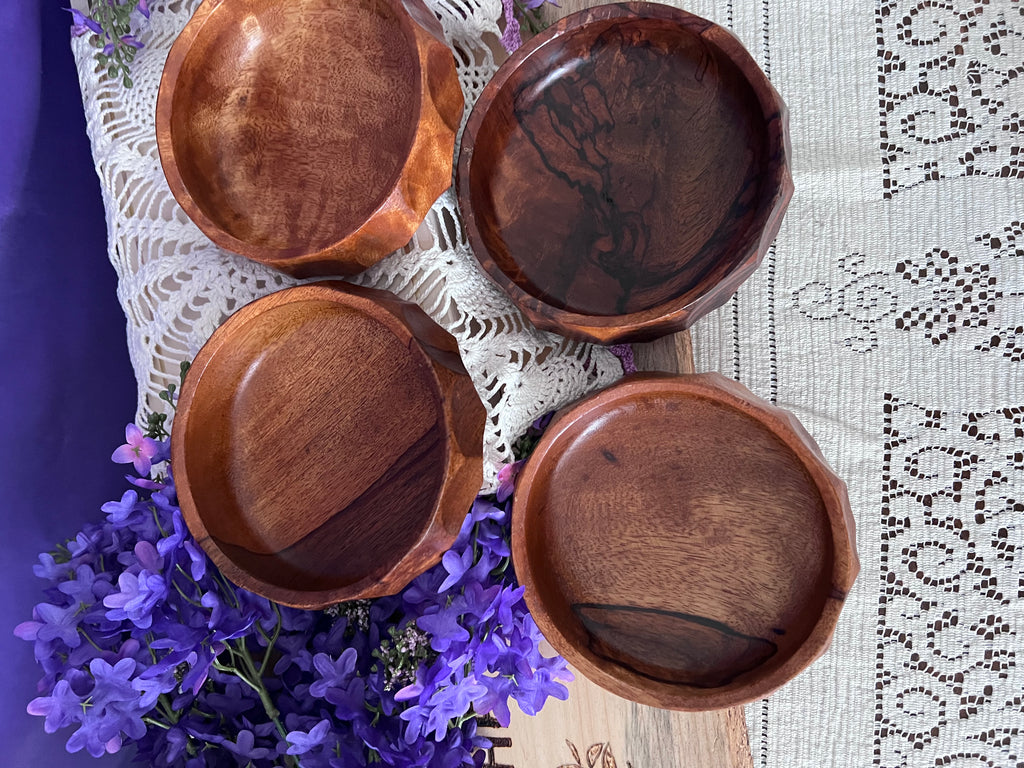 Vintage Faceted Monkey Pod Wood Nut Bowls – Set of 4