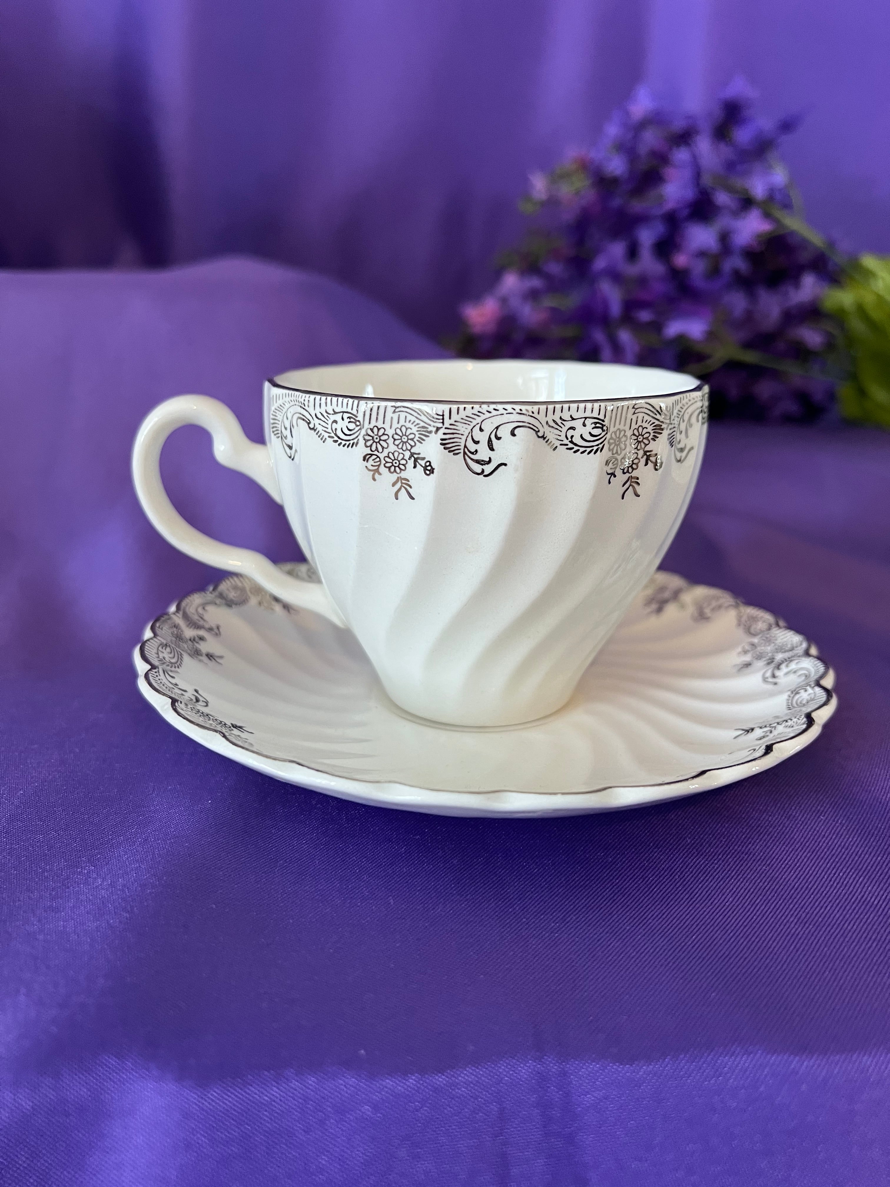 Vintage Johnson Bros Regency Tea & Dinner Service – 8 Place Settings – Silver Scroll & Scalloped Edge