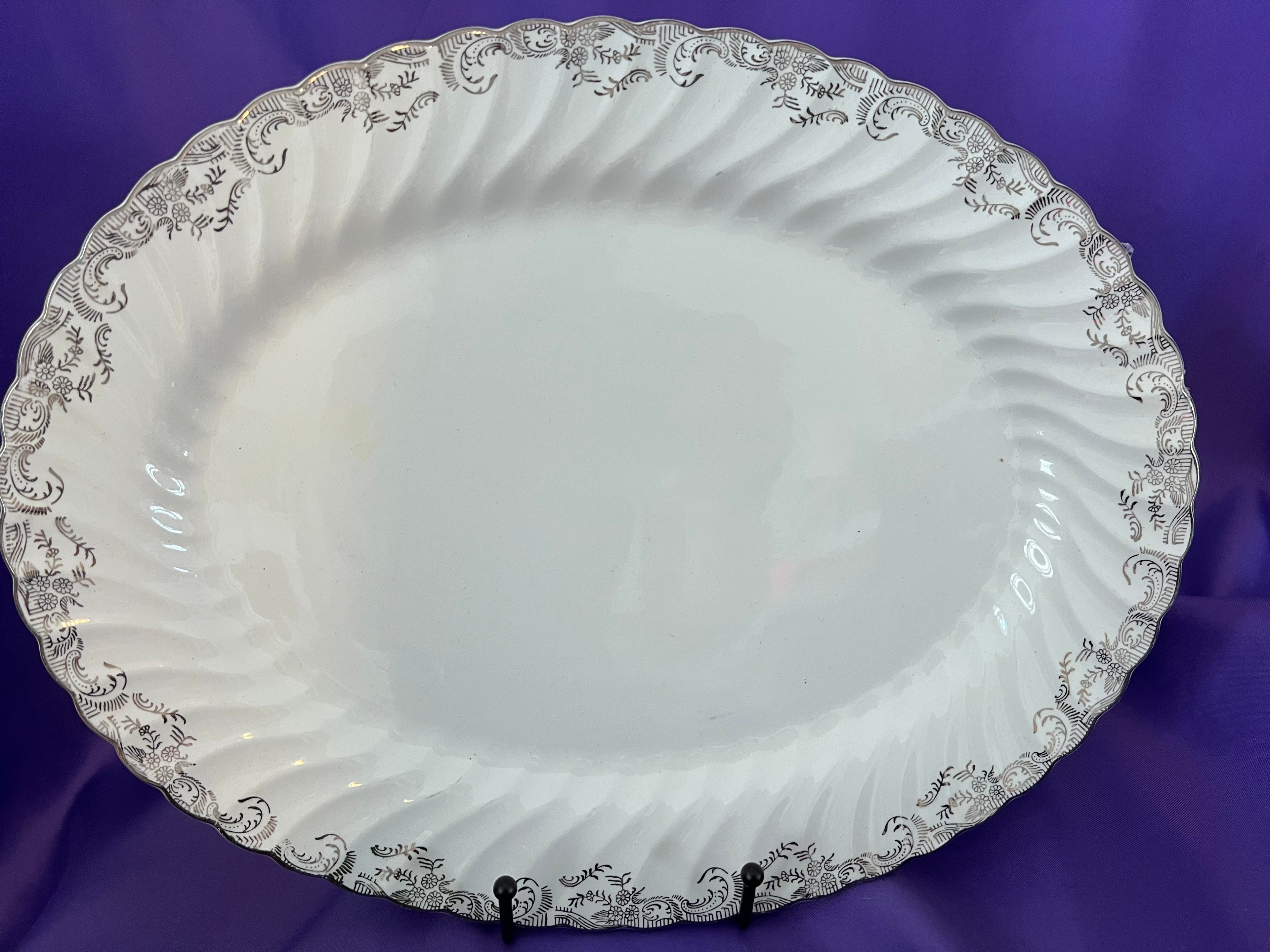 Vintage Johnson Bros Regency Tea & Dinner Service – 8 Place Settings – Silver Scroll & Scalloped Edge