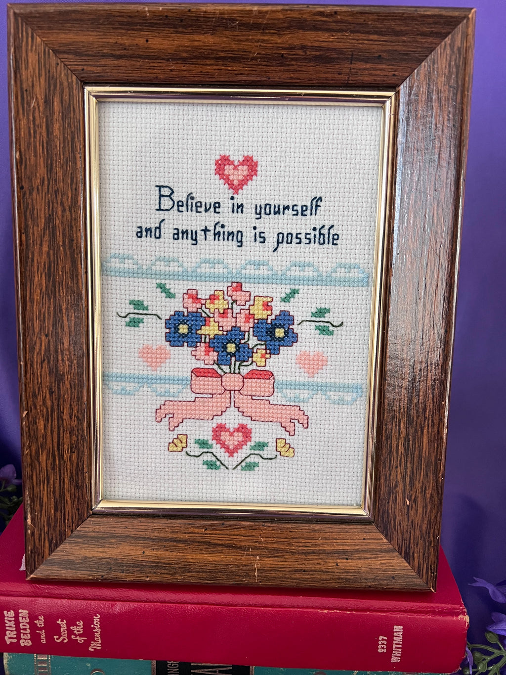 Vintage “Believe in Yourself” Framed Cross-Stitch – Floral Bouquet & Heart Motifs