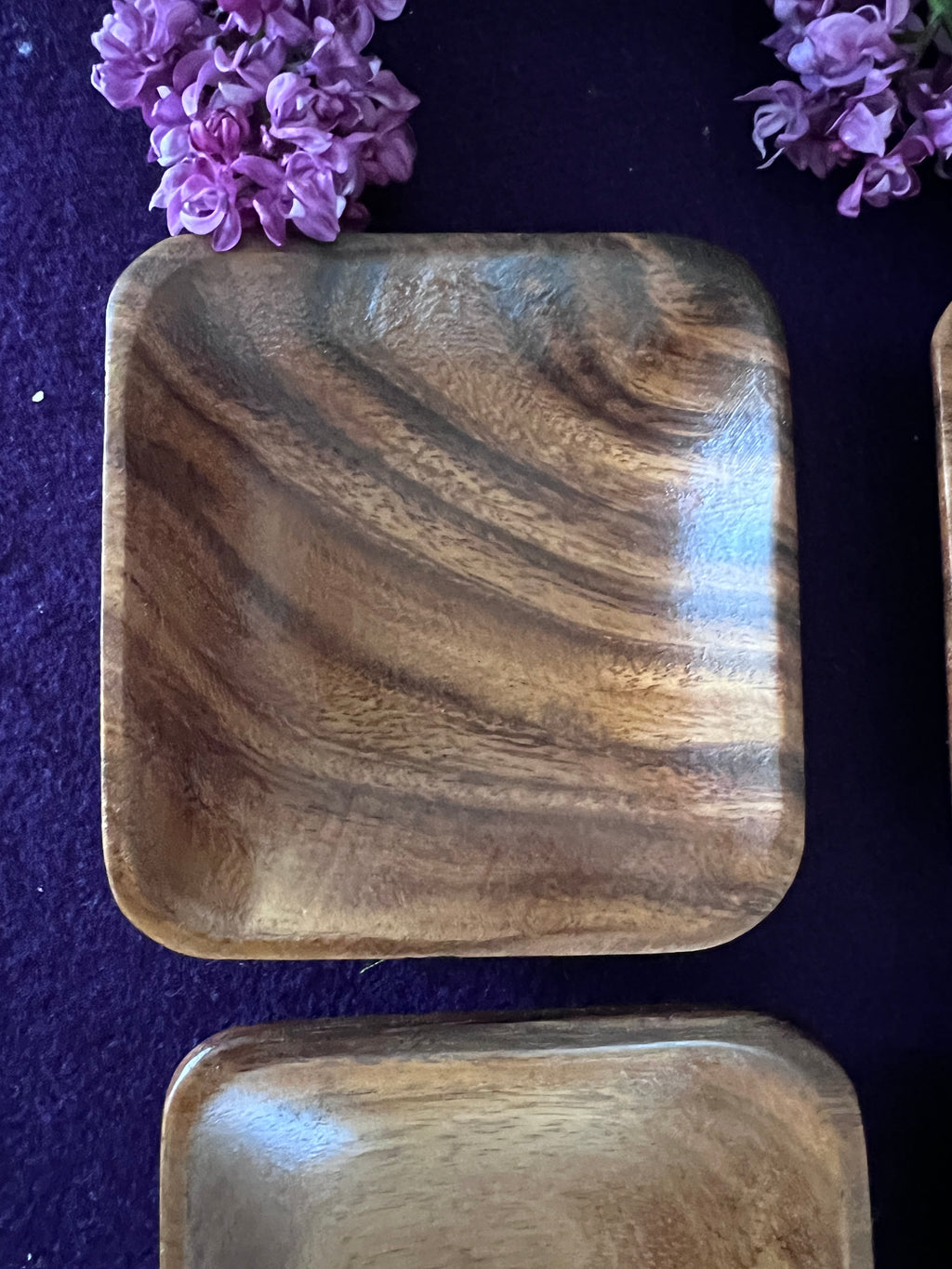 Vintage Mid-Century Square Monkey Pod Wood Bowls – Set of 4