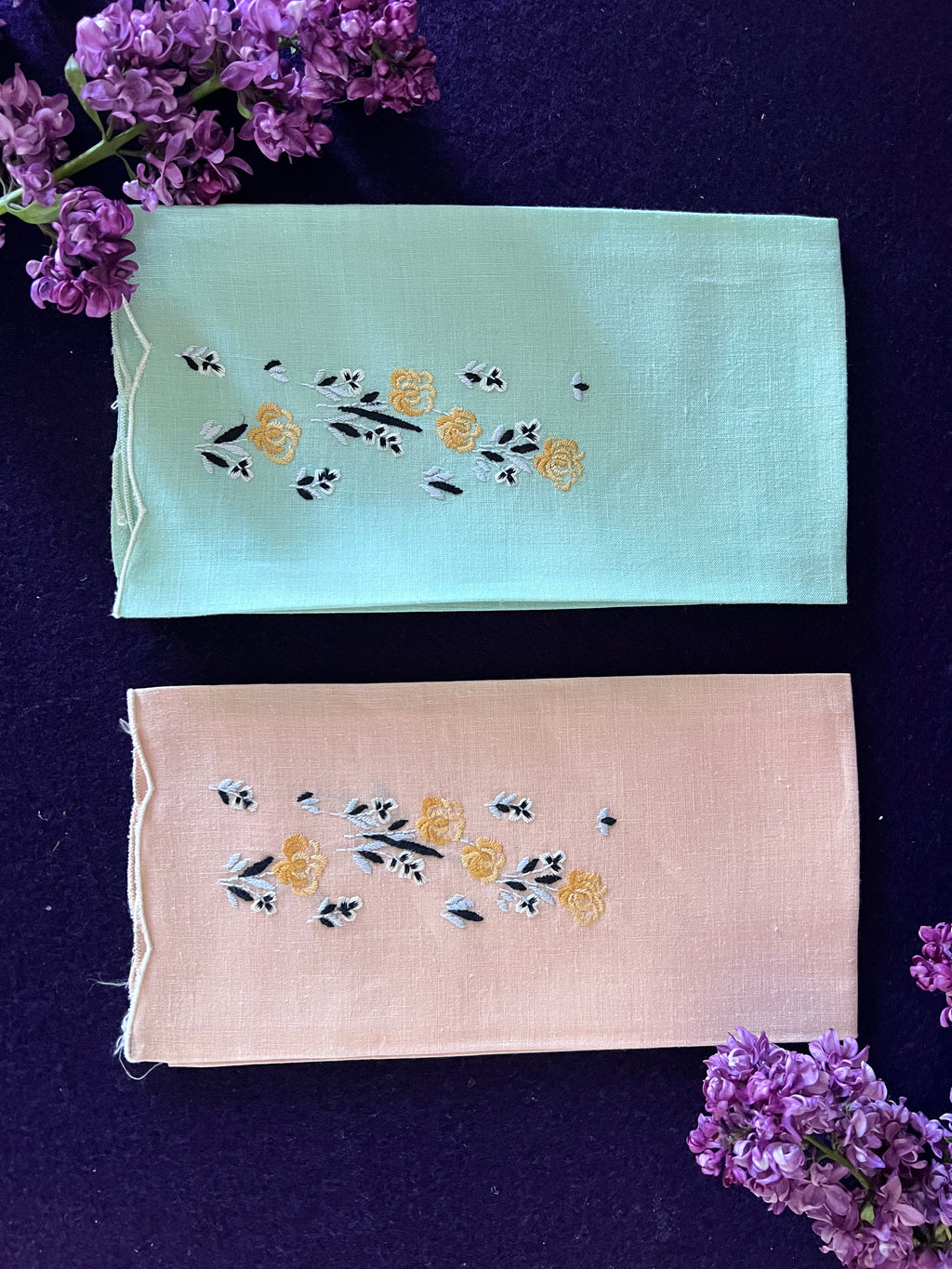 Vintage Mid-Century Hand-Embroidered Pastel Linen Guest Towels / Cocktail Napkins – Set of 2 (Mint Green & Soft Peach)