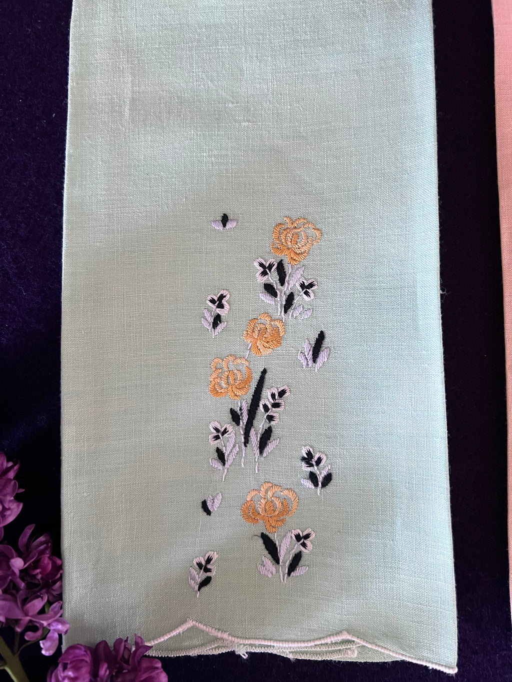 Vintage Mid-Century Hand-Embroidered Pastel Linen Guest Towels / Cocktail Napkins – Set of 2 (Mint Green & Soft Peach)