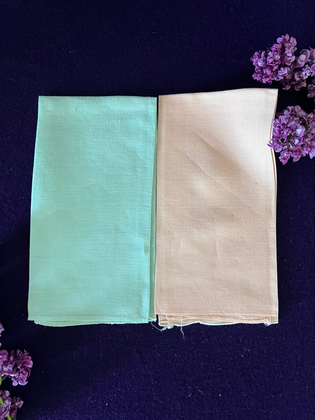 Vintage Mid-Century Hand-Embroidered Pastel Linen Guest Towels / Cocktail Napkins – Set of 2 (Mint Green & Soft Peach)