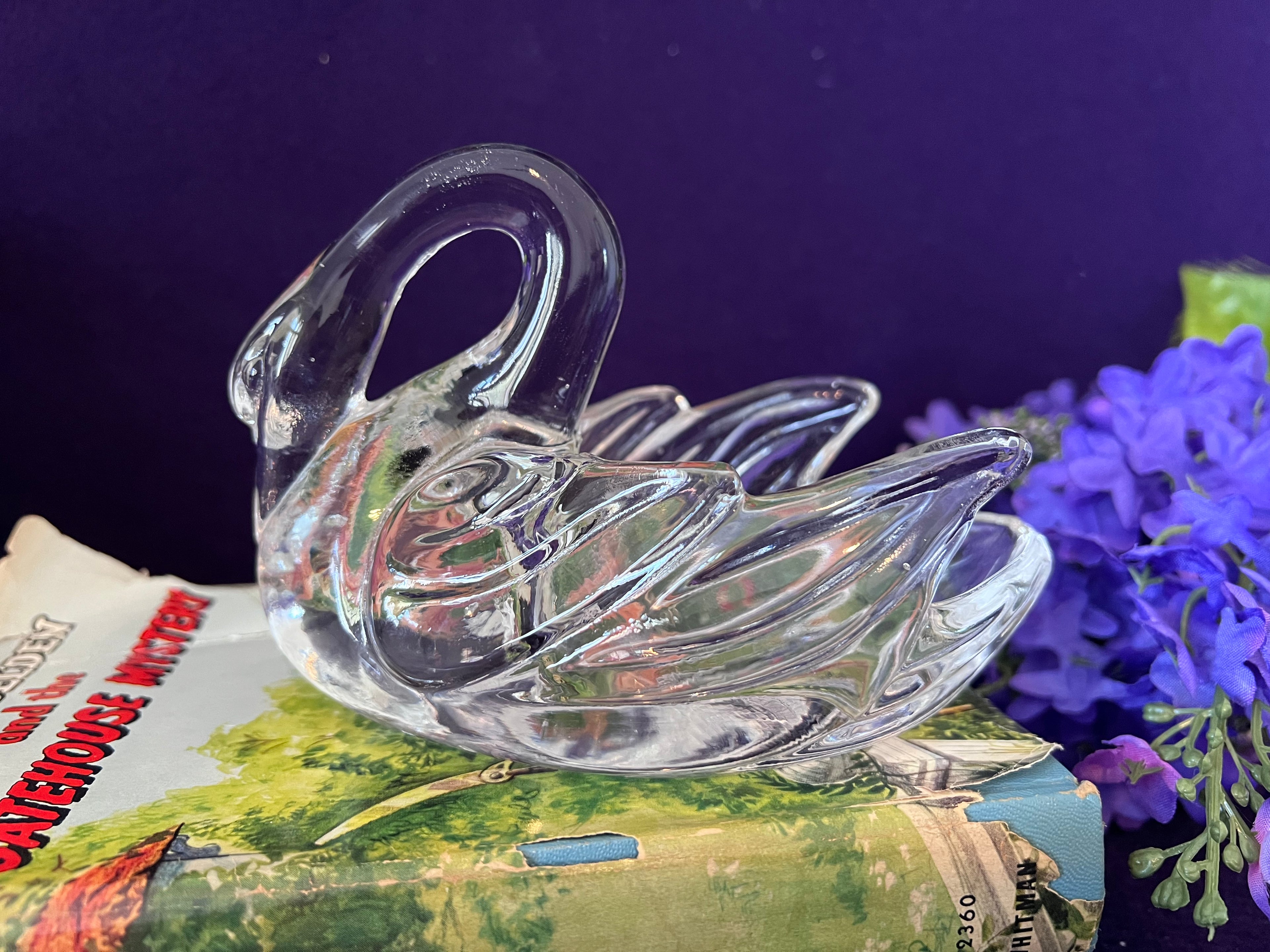 Vintage Pressed Glass Swan Trinket Dish — Grandmillennial Vanity Catchall