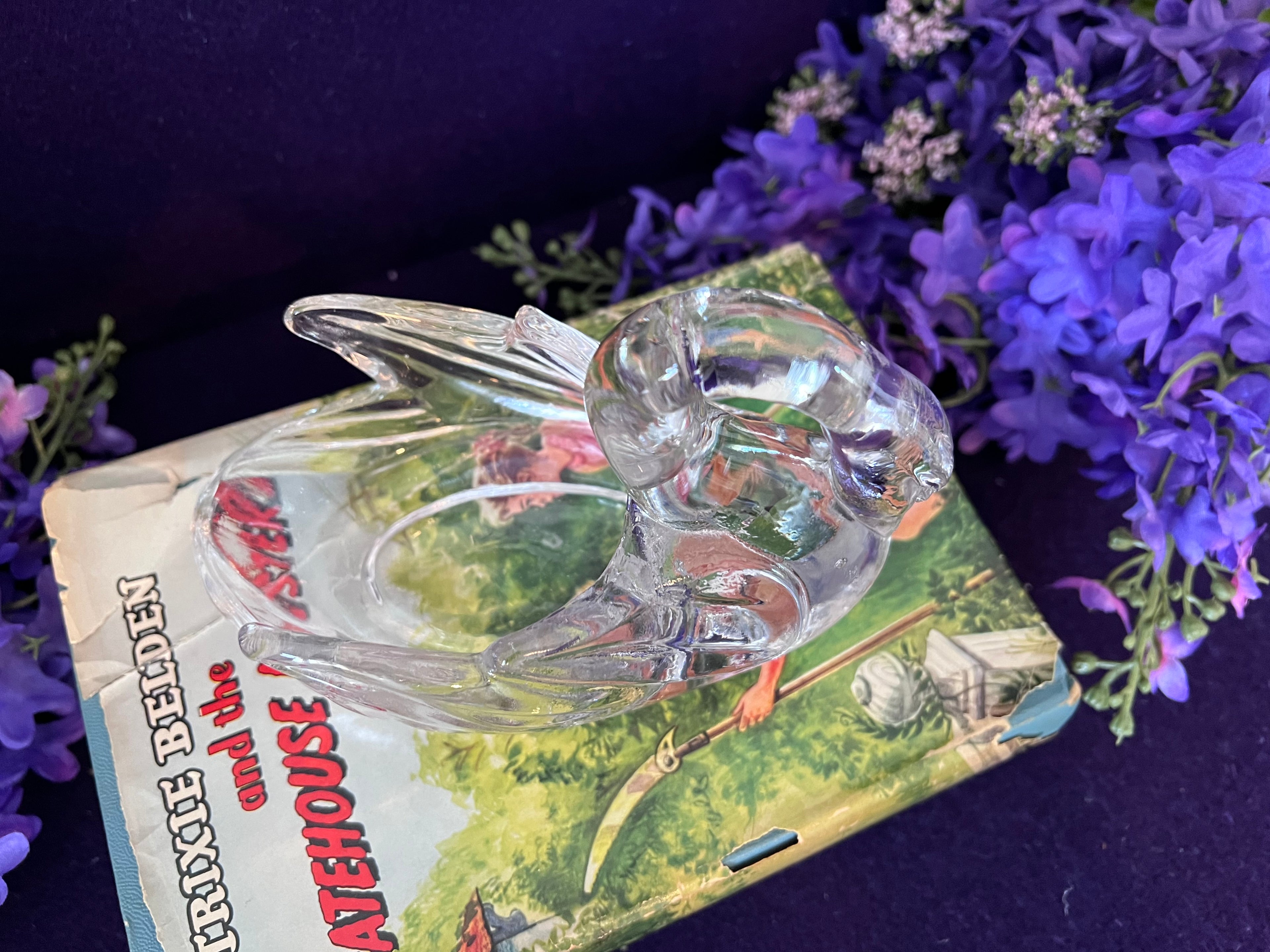 Vintage Pressed Glass Swan Trinket Dish — Grandmillennial Vanity Catchall