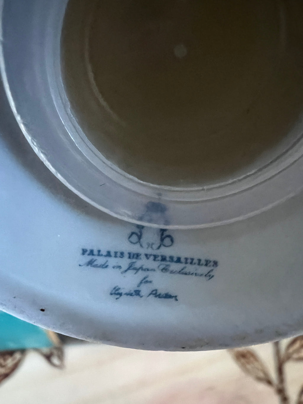 Vintage Elizabeth Arden "Palais de Versailles" Porcelain Powder Shaker – 1979 Collection