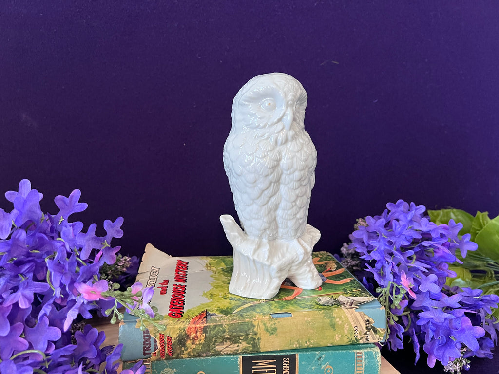 Vintage White Porcelain Owl Figurine on Tree Stump — Capilano Vancouver, Made in Japan