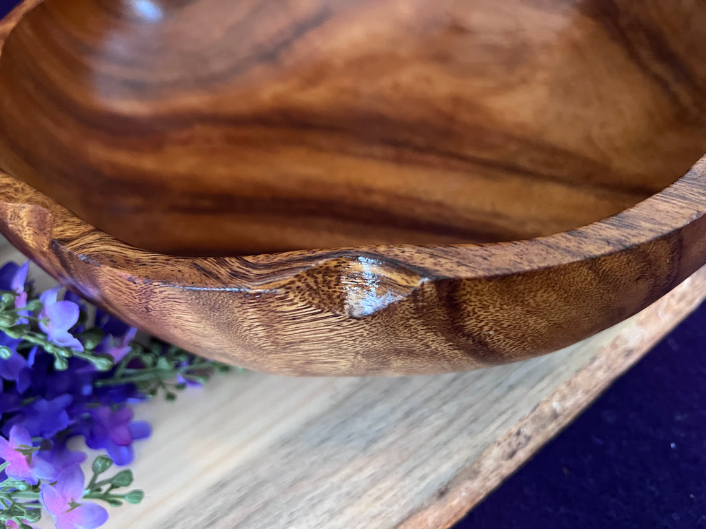 Vintage Mid-Century Modern Monkey Pod Wood Serving Bowl – Scalloped Edge – Hand-Carved