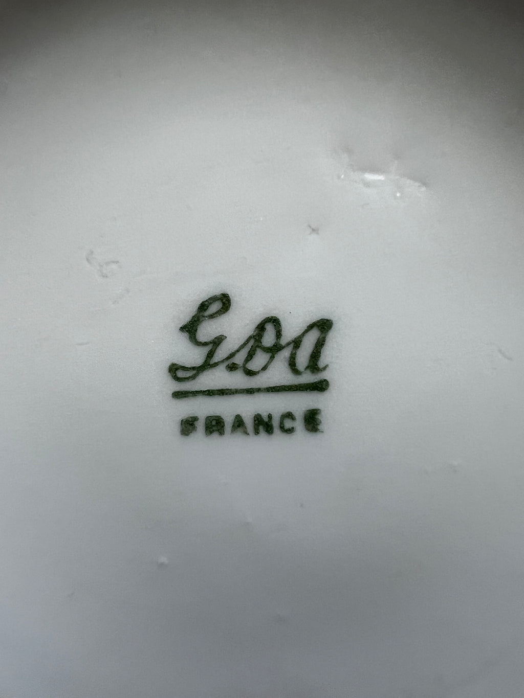 Grand Turn-of-the-Century Limoges France White & Gold Estate Dinner Service - 93 Pieces
