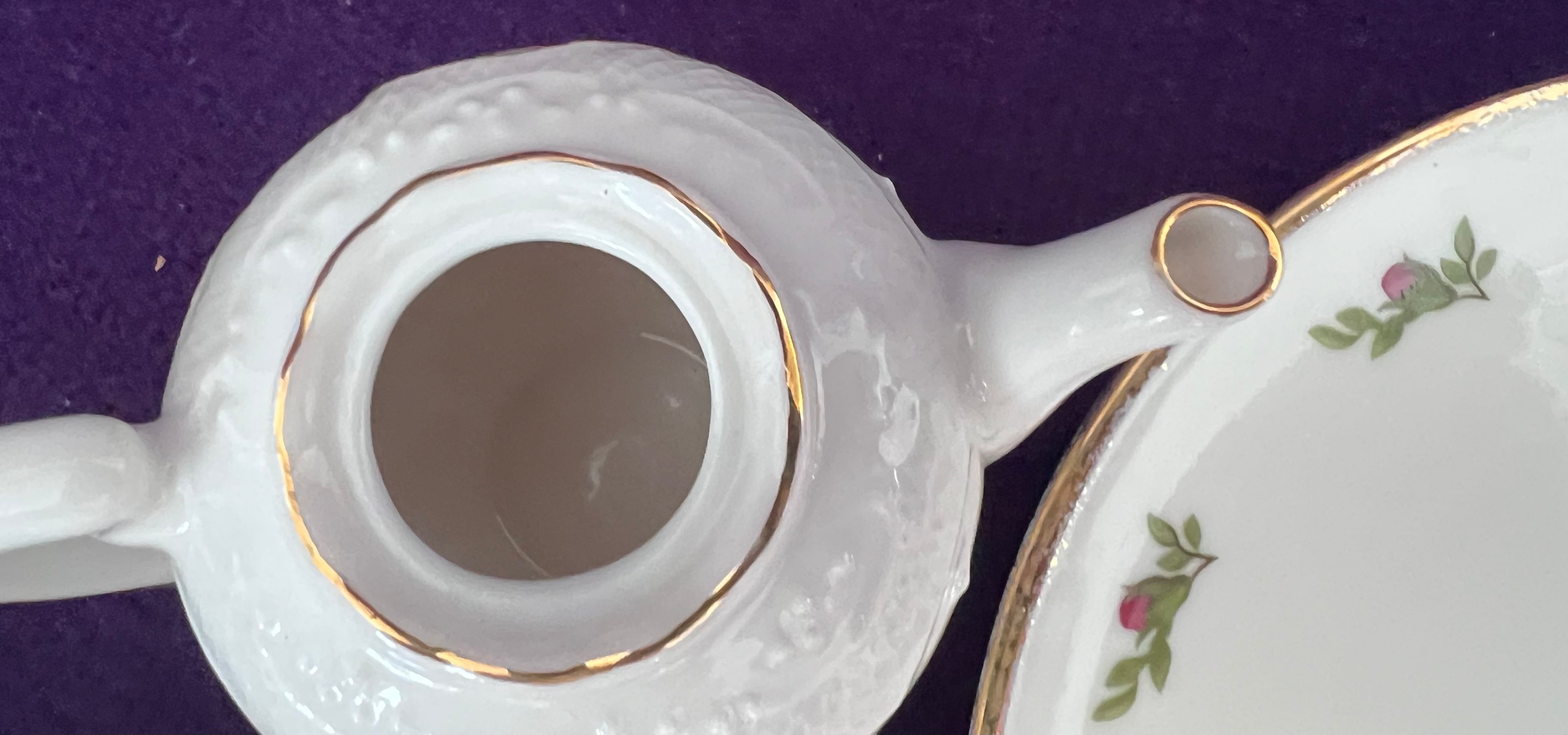 Vintage Royal Albert "Old Country Roses" Miniature Tea Set with Original Presentation Box - 9-Piece Complete Mini Tea Service