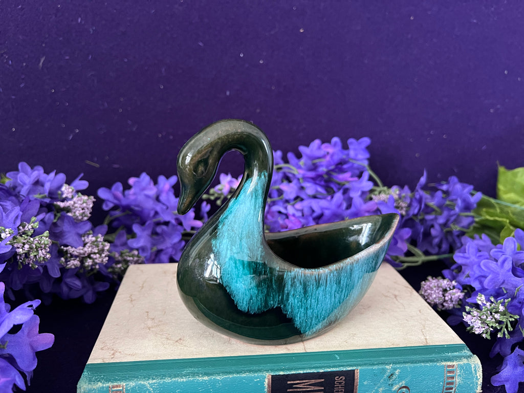Vintage Blue Mountain Pottery Swan Planter — Green Drip Glaze, Collingwood Ontario c.1970s