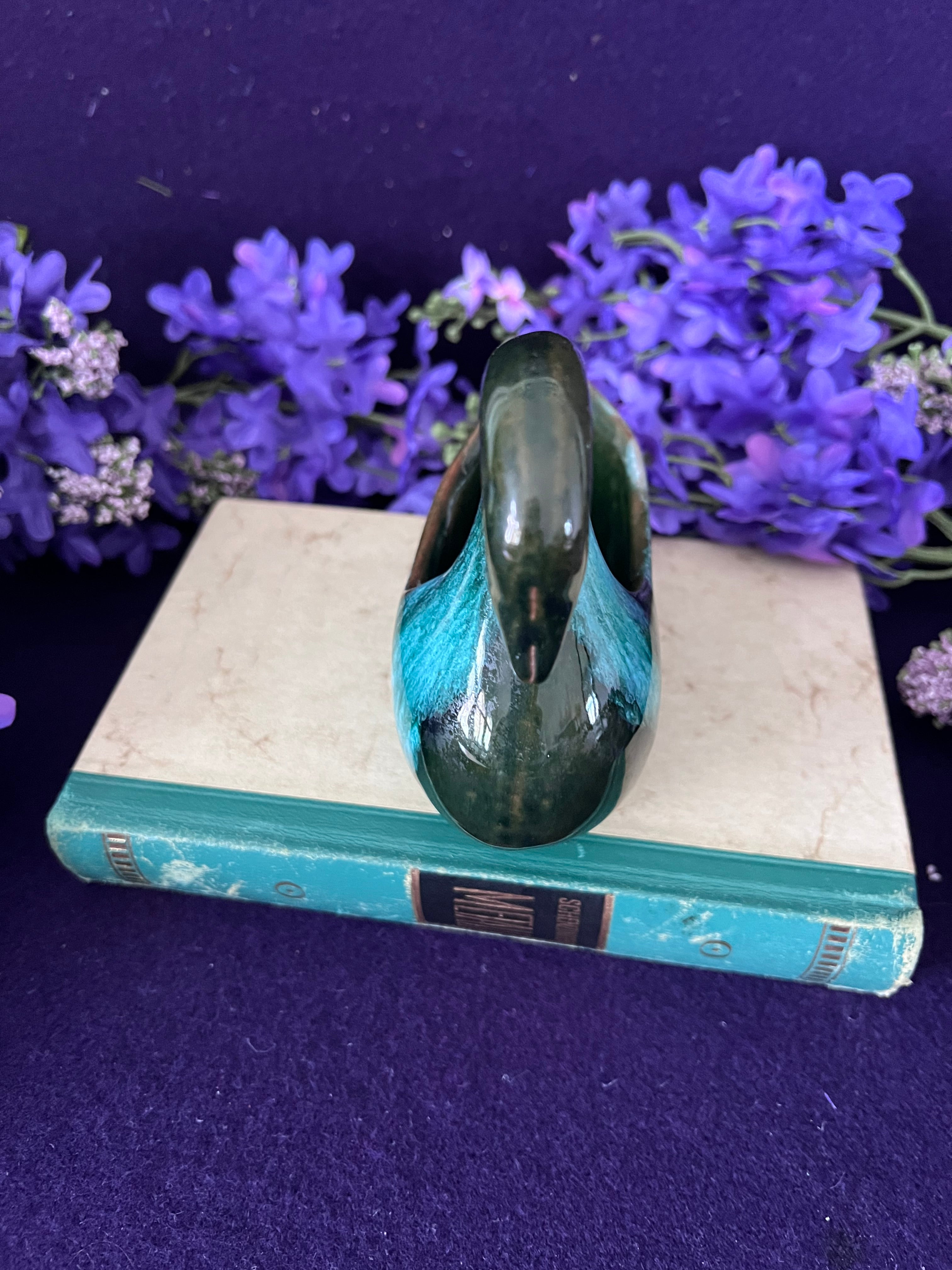 Vintage Blue Mountain Pottery Swan Planter — Green Drip Glaze, Collingwood Ontario c.1970s