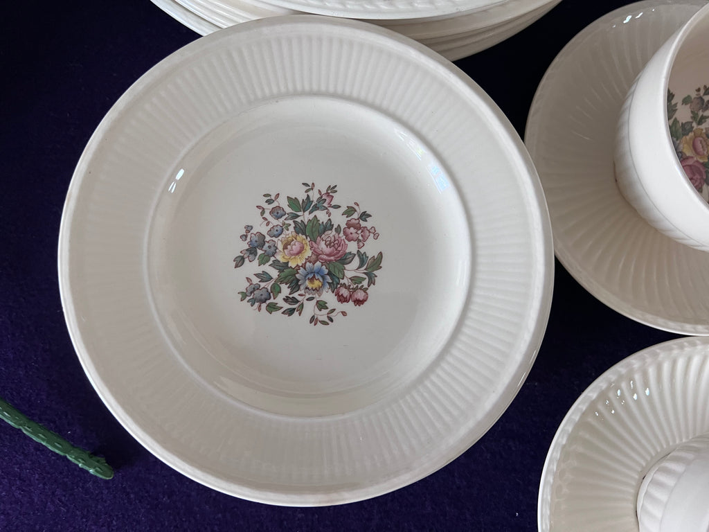 Vintage Wedgwood "Conway" Fine China Dinnerware Set – Made in England