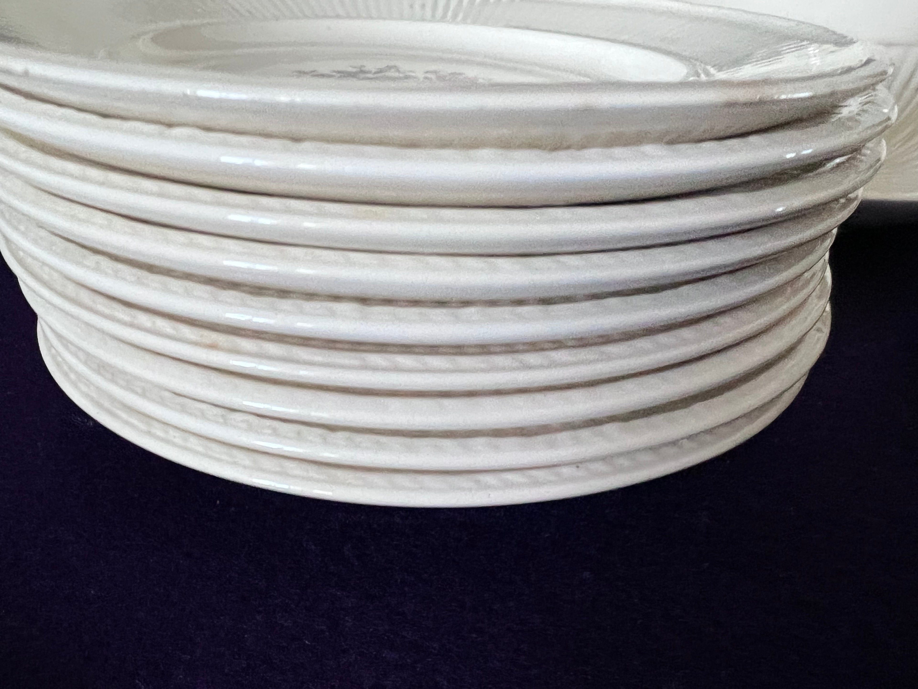 Vintage Wedgwood "Conway" Fine China Dinnerware Set – Made in England
