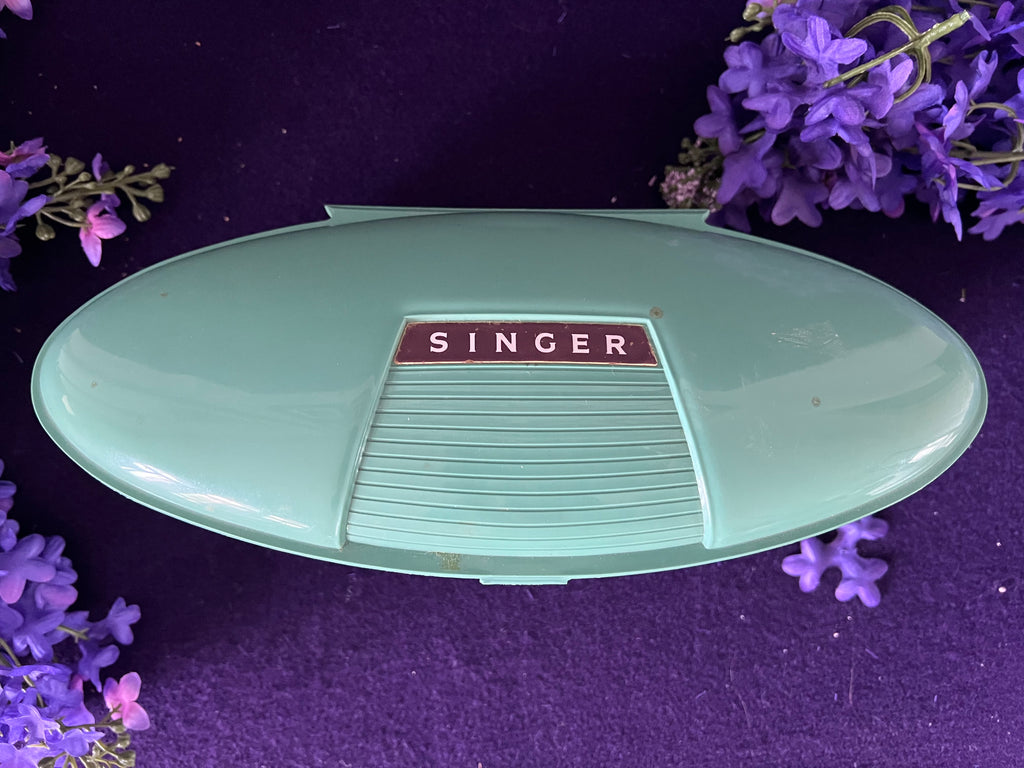 Vintage Singer Buttonholer Attachment Set – Model 160506 – Complete with Case, Manual & Templates