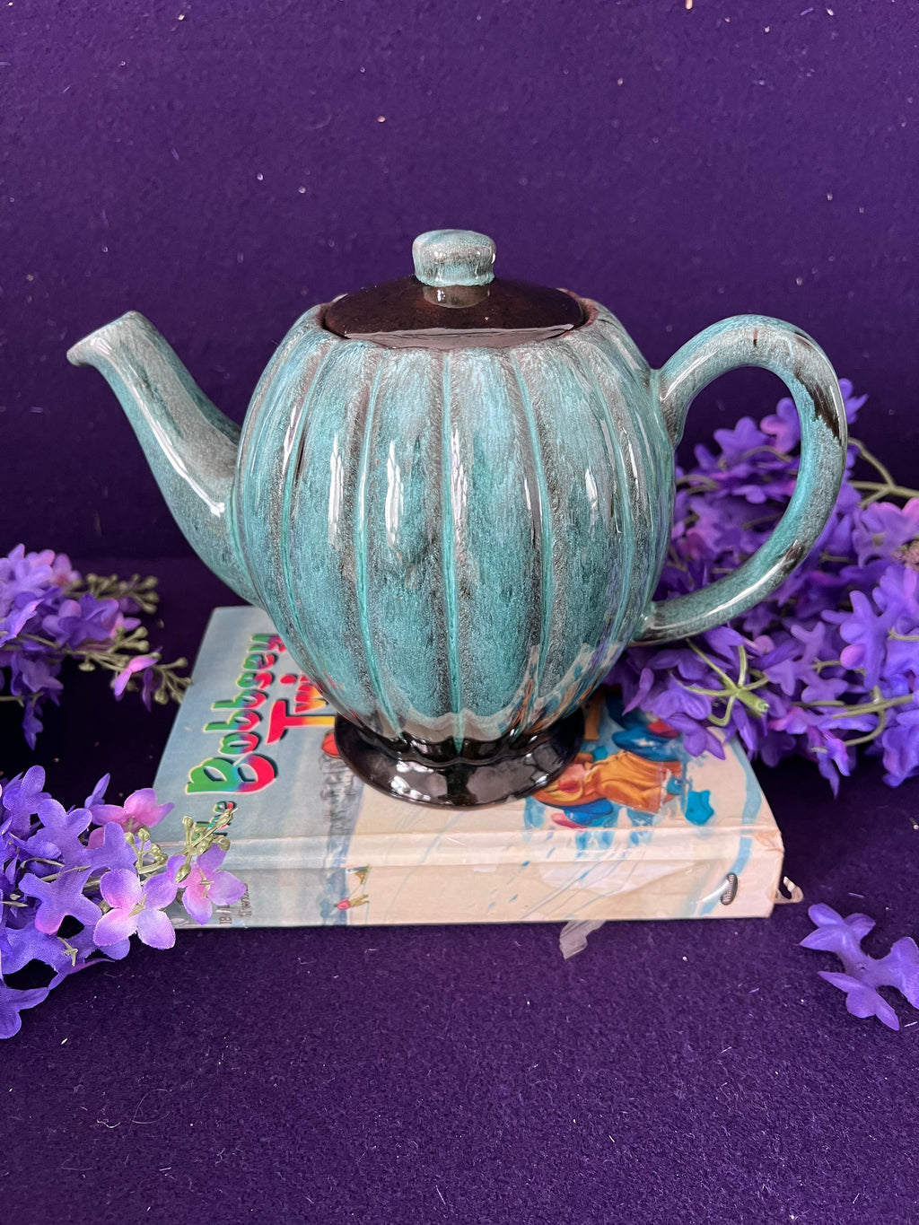 Vintage Canadian Studio Pottery Teapot – Teal & Brown Drip Glaze, Ribbed Pumpkin Design