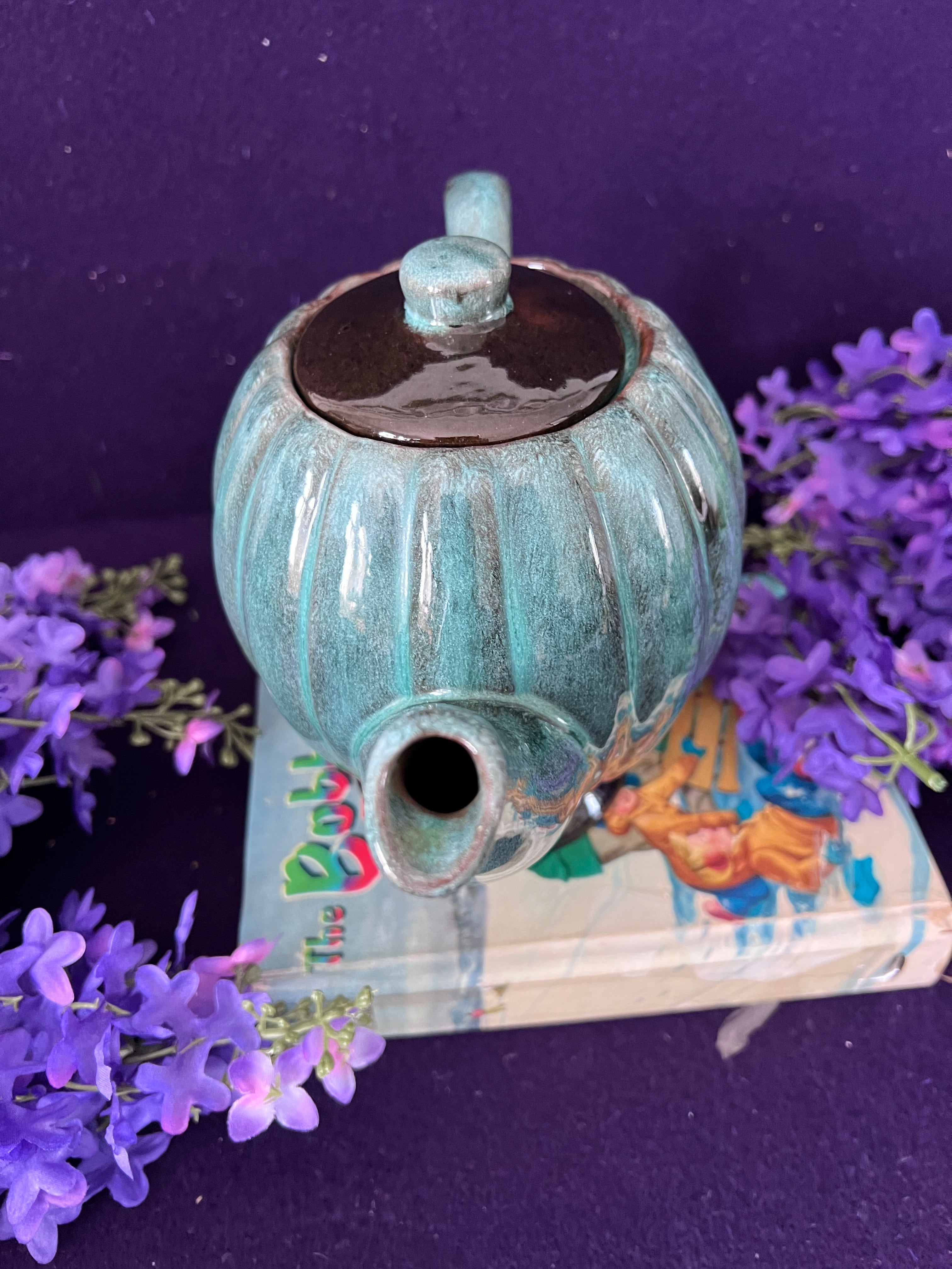 Vintage Canadian Studio Pottery Teapot – Teal & Brown Drip Glaze, Ribbed Pumpkin Design