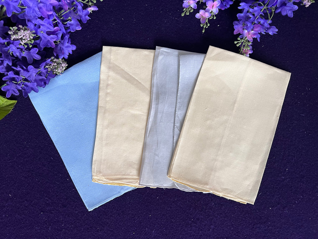 Vintage Pastel Embroidered Guest Towels, Set of 4 | Scalloped Edge Floral Linens