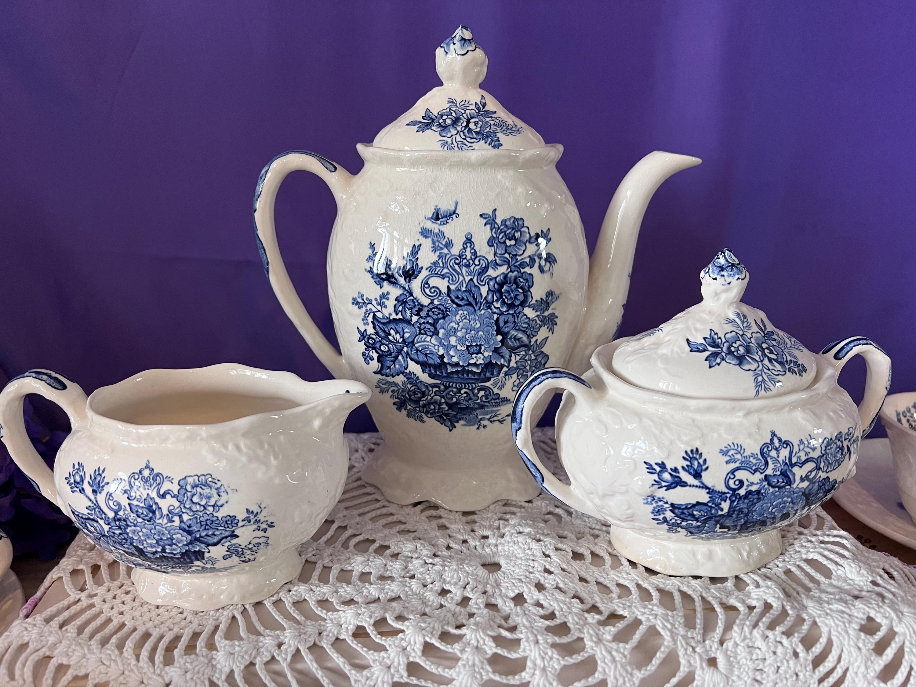Vintage Mason’s "Ascot on Oak" Blue Transferware Tea Set - Teapot, Creamer, Sugar Bowl, and 6 Cup/Saucer Sets - Made in England
