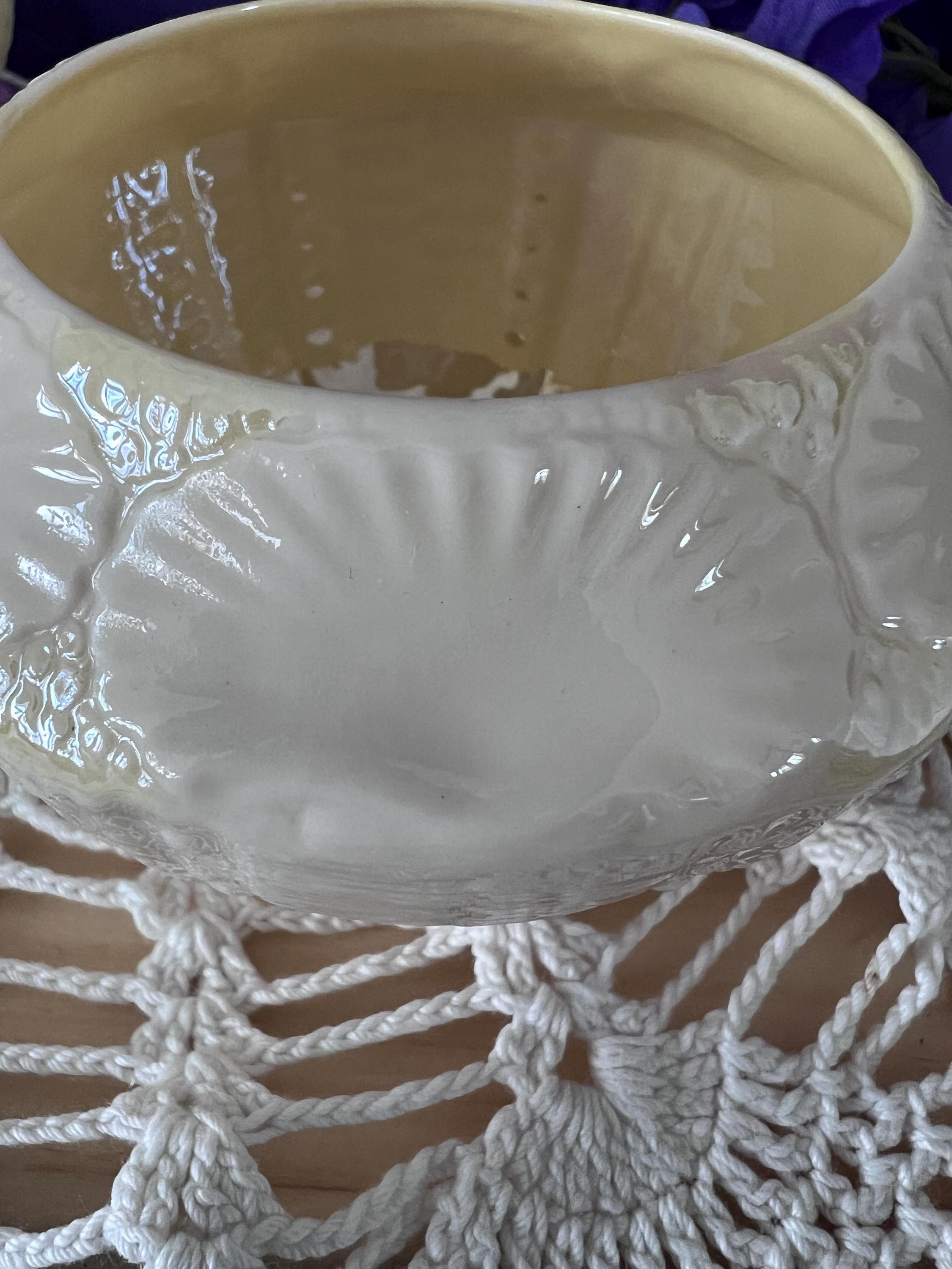 Vintage Belleek Ireland Tridacna Creamer and Sugar Set - 6th Green Mark 1965-1980 - Irish Parian China Shell Pattern - Yellow Lustre Trim