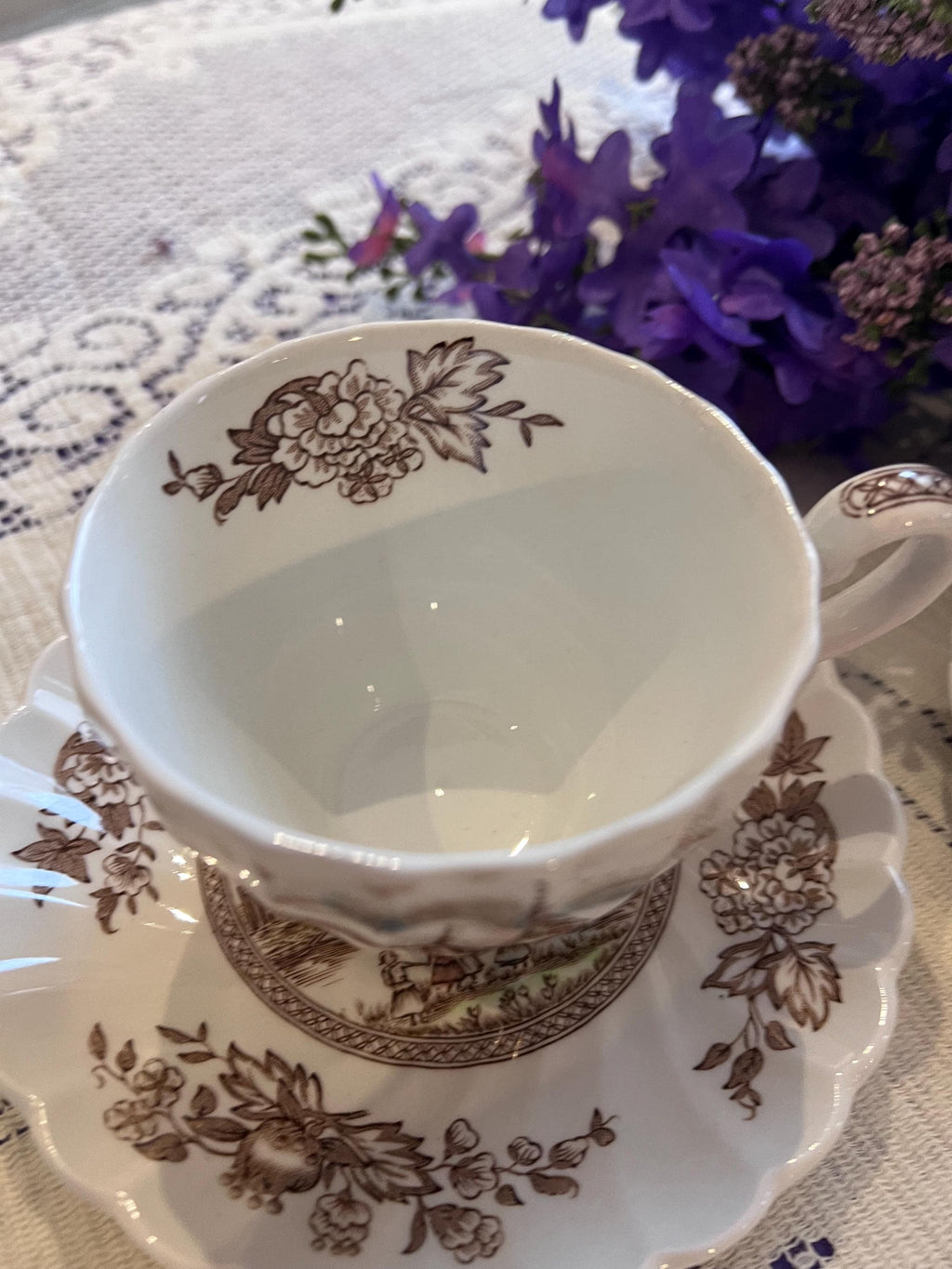 Johnson Brothers Tulip Time Breakfast Set | Brown Transferware Mugs, Saucers, Bowls