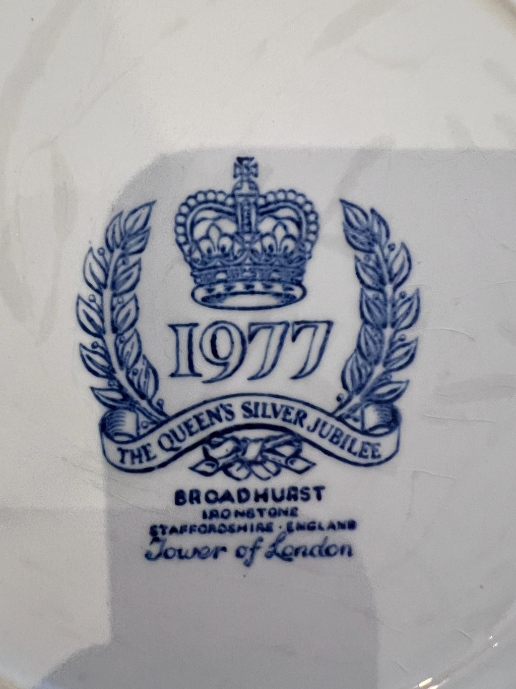 Vintage Broadhurst Ironstone Plates – Tower of London, Silver Jubilee (Set of 2)